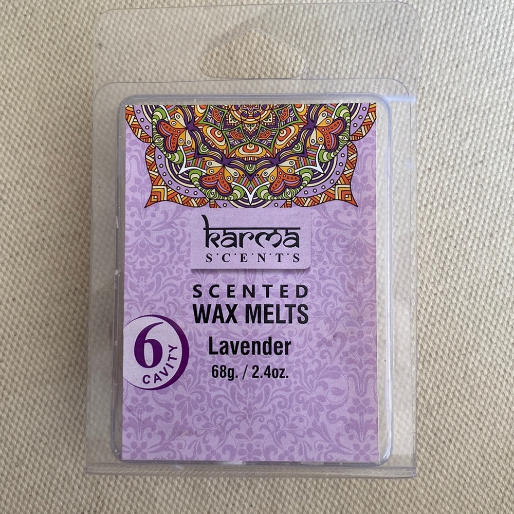 Lavender scented Karma Scents wax melts
